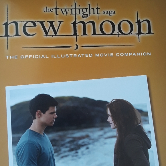🔥HOT🔥Twilight Saga Official Movie Companion - Picture 3 of 3